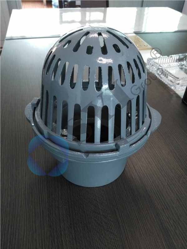 Cast iron roof drain with aluminum round strainer - Image 2