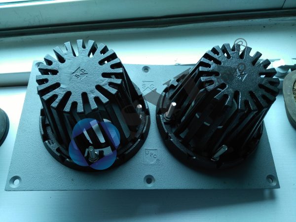 Cast iron roof drain with aluminum round strainer - Image 3